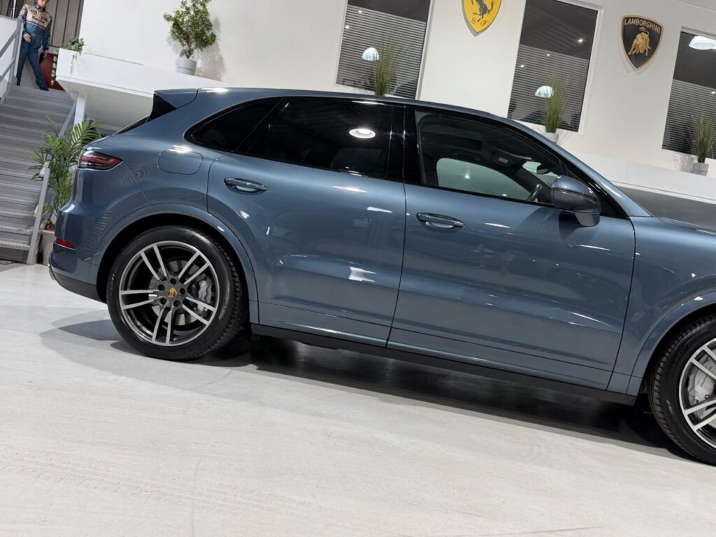 2020 PORSCHE CAYENNE 4.0T V8 GPF Turbo SUV 5dr Petrol TiptronicS 4WD Euro 6 (s/s) (550 ps), photo 31