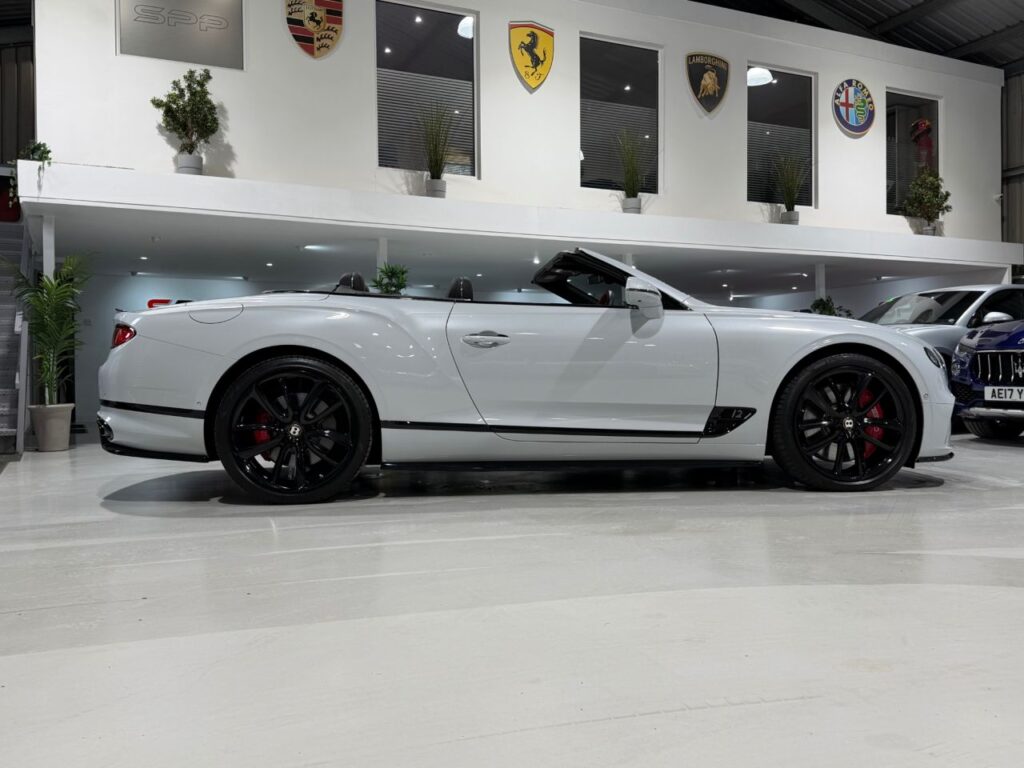 2019 BENTLEY CONTINENTAL 6.0 W12 GTC Convertible 2dr Petrol Auto 4WD Euro 6 (635 ps), photo 39