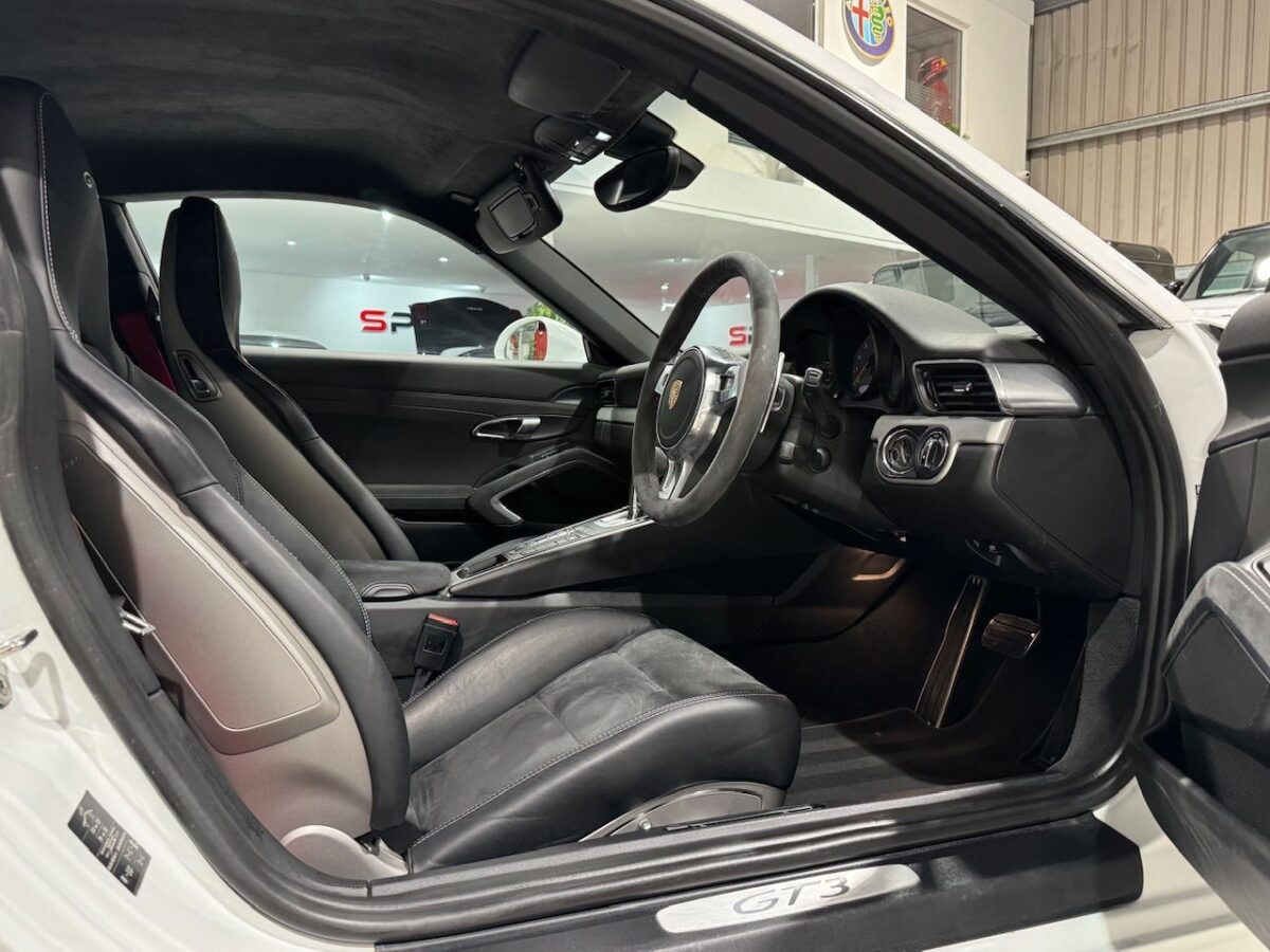2014 PORSCHE 911 3.8 991 GT3 Coupe 2dr Petrol PDK Euro 6 (475 ps)