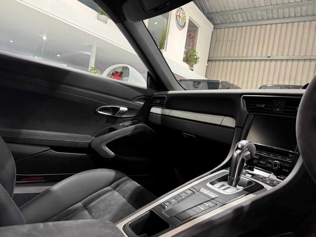 2014 PORSCHE 911 3.8 991 GT3 Coupe 2dr Petrol PDK Euro 6 (475 ps)