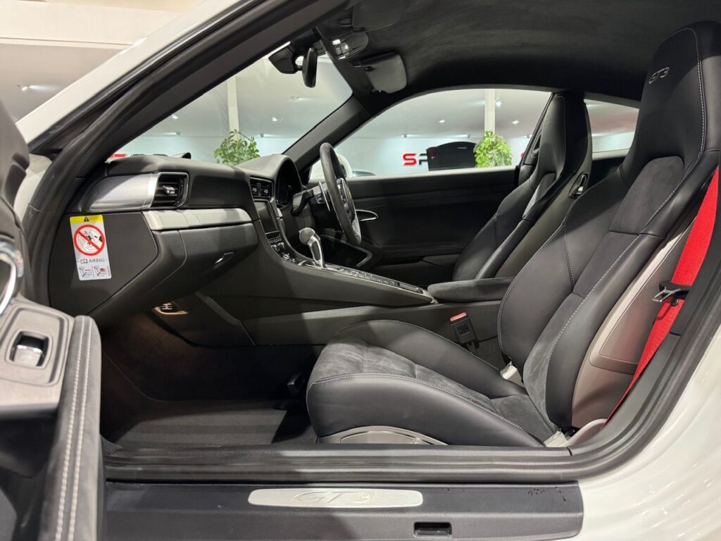 2014 PORSCHE 911 3.8 991 GT3 Coupe 2dr Petrol PDK Euro 6 (475 ps), photo 48