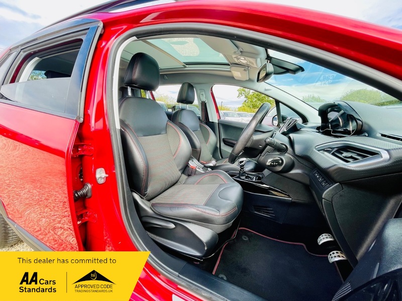 2016 Peugeot 2008 1.2 PureTech GT Line SUV 5dr Petrol Manual Euro 6 (s/s) (130 ps), photo 19