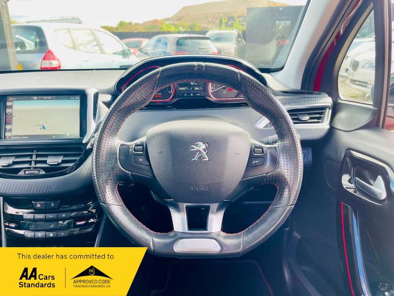 2016 Peugeot 2008 1.2 PureTech GT Line SUV 5dr Petrol Manual Euro 6 (s/s) (130 ps), photo 23