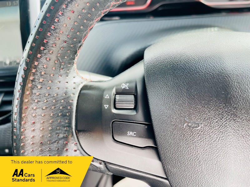 2016 Peugeot 2008 1.2 PureTech GT Line SUV 5dr Petrol Manual Euro 6 (s/s) (130 ps), photo 29