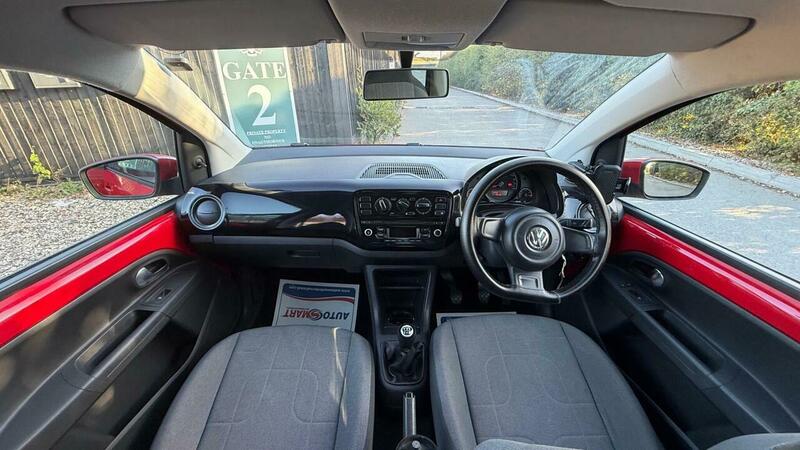 2014 Volkswagen Up 1.0 Move up! Euro 5 5dr