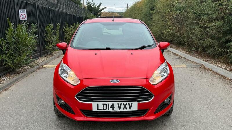 2014 Ford Fiesta 1.6 Zetec Powershift Euro 5 5dr, photo 2