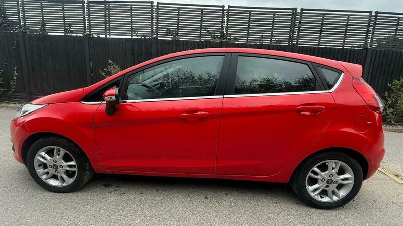 2014 Ford Fiesta 1.6 Zetec Powershift Euro 5 5dr, photo 5