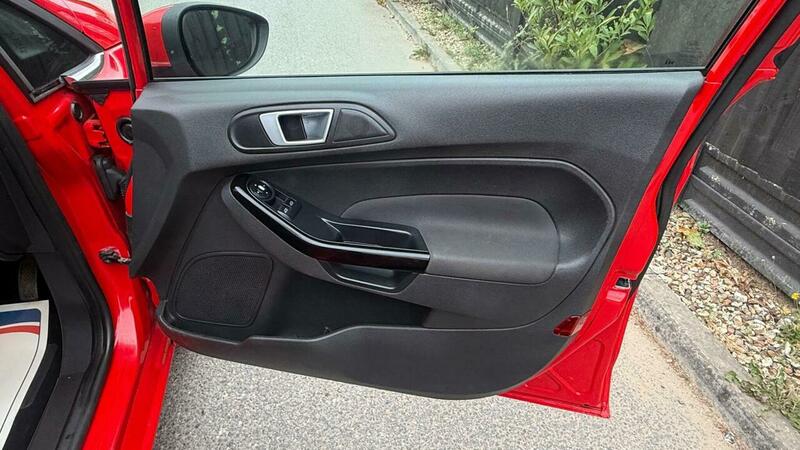 2014 Ford Fiesta 1.6 Zetec Powershift Euro 5 5dr, photo 20