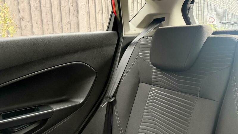 2014 Ford Fiesta 1.6 Zetec Powershift Euro 5 5dr, photo 23