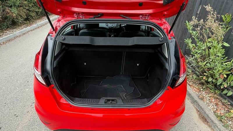 2014 Ford Fiesta 1.6 Zetec Powershift Euro 5 5dr, photo 31