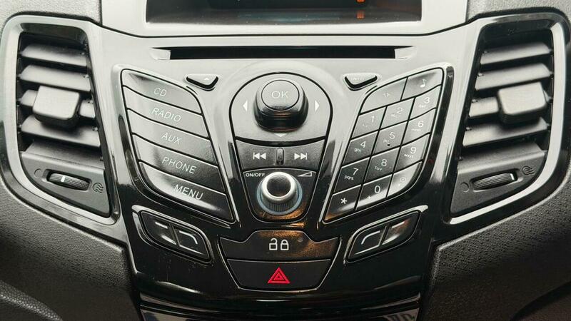 2014 Ford Fiesta 1.6 Zetec Powershift Euro 5 5dr, photo 46