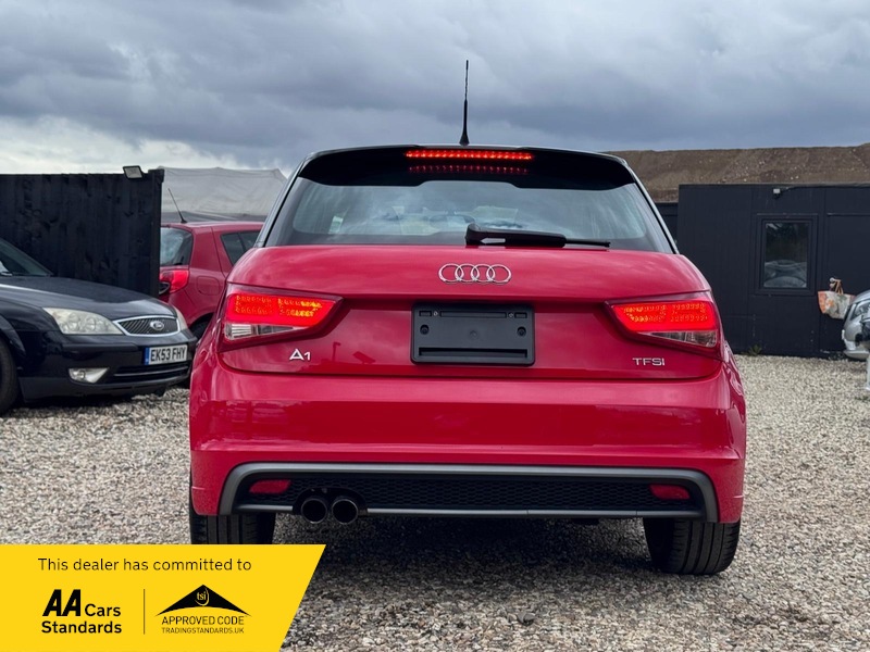 2015 Audi A1 1.4 TFSI S line Sportback 5dr Petrol S Tronic Euro 6 (s/s) (Nav) (125 ps), photo 5
