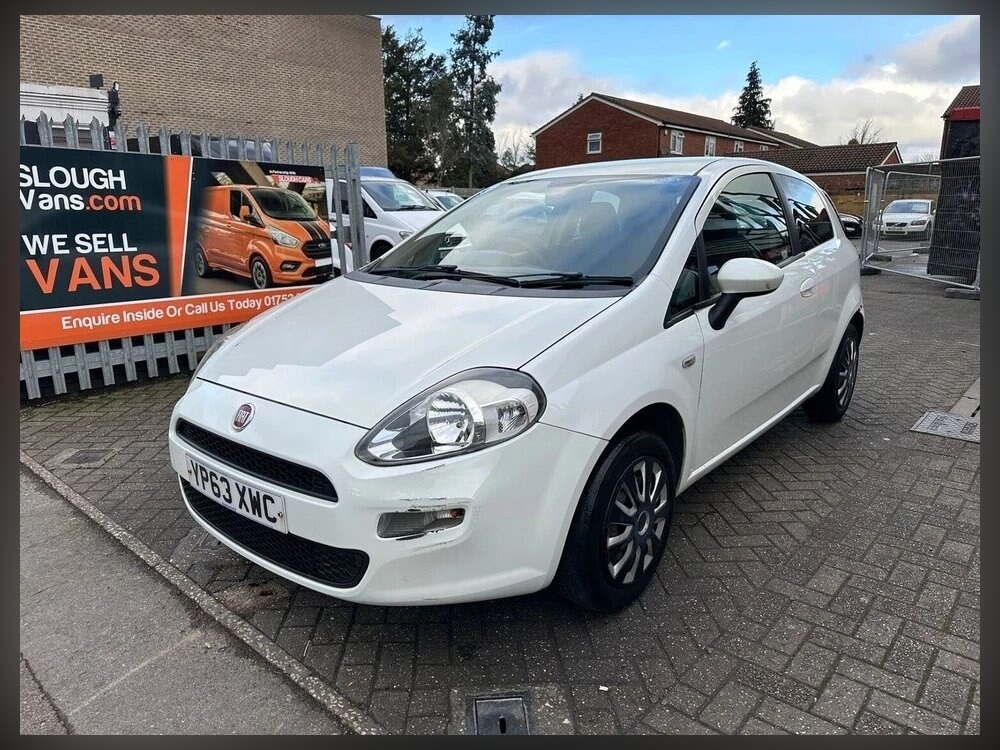 2013 Fiat Punto 1.2 Pop Hatchback 3dr Petrol Manual Euro 5 (69 bhp)