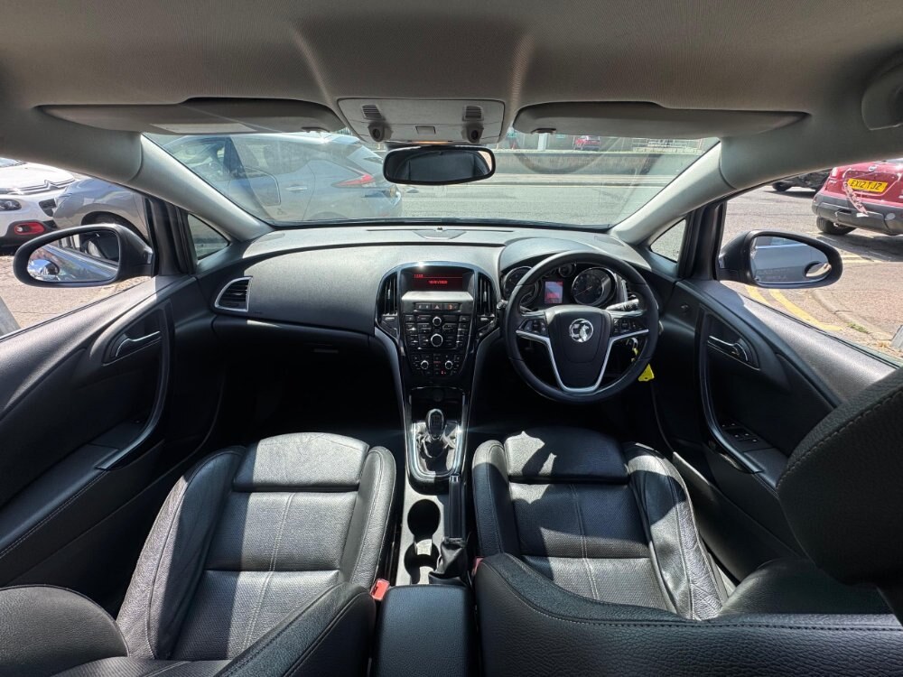 2014 Vauxhall Astra 2.0 CDTi ecoFLEX Elite Hatchback 5dr Diesel Manual Euro 5 (s/s) (165 ps)