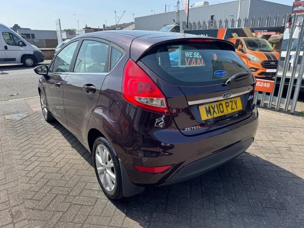 2010 Ford Fiesta 1.4 Zetec Hatchback 5dr Petrol Manual (133 g/km, 94 bhp)