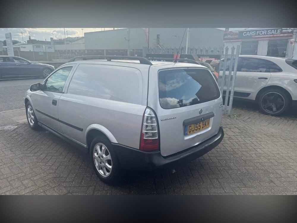 2005 Vauxhall Astra 1.7 CDTi 16v Sportive Car Derived Van 3dr Diesel Manual (79 bhp)