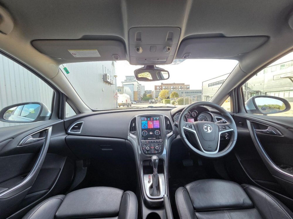 2014 Vauxhall Astra 1.6 16v Elite Auto Euro 5 5dr
