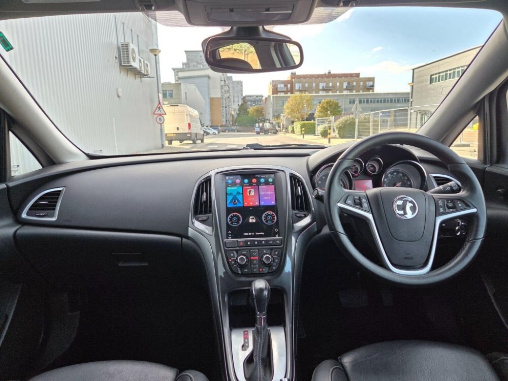 2014 Vauxhall Astra 1.6 16v Elite Auto Euro 5 5dr