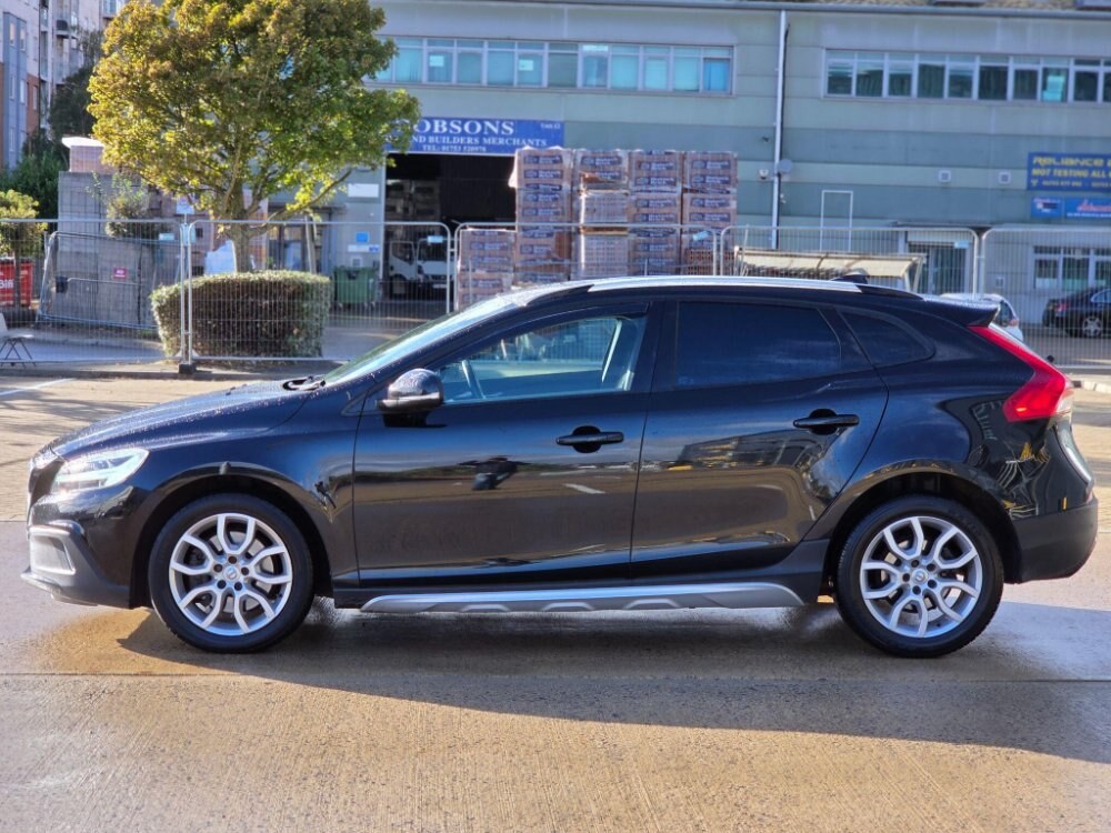 2018 Volvo V40 1.5 T3 GPF Auto Euro 6 (s/s) 5dr