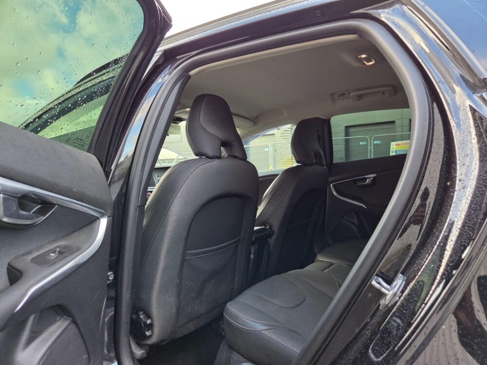 2018 Volvo V40 1.5 T3 GPF Auto Euro 6 (s/s) 5dr
