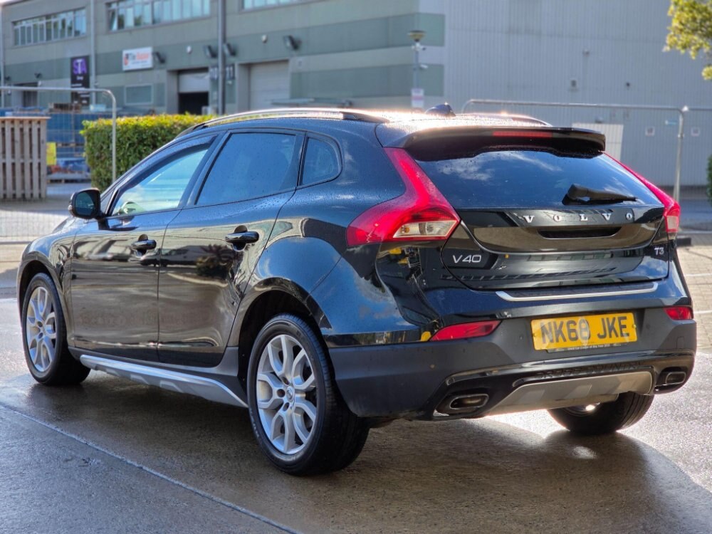 2018 Volvo V40 1.5 T3 GPF Auto Euro 6 (s/s) 5dr
