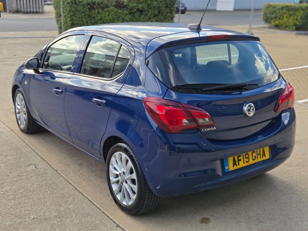 2019 Vauxhall Corsa 1.4i ecoTEC SE Nav Auto Euro 6 5dr