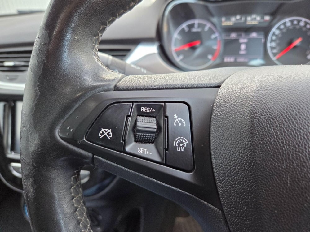 2019 Vauxhall Corsa 1.4i ecoTEC SE Nav Auto Euro 6 5dr