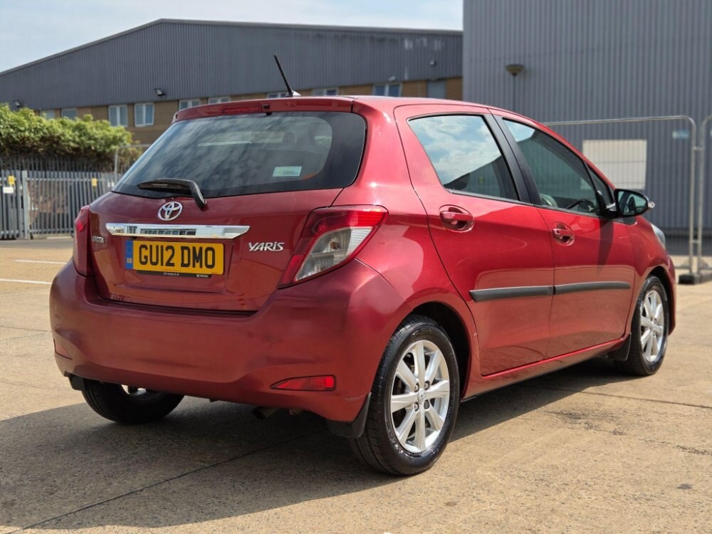 2012 Toyota Yaris 1.33 Dual VVT-i T Spirit Multidrive S Euro 5 5dr