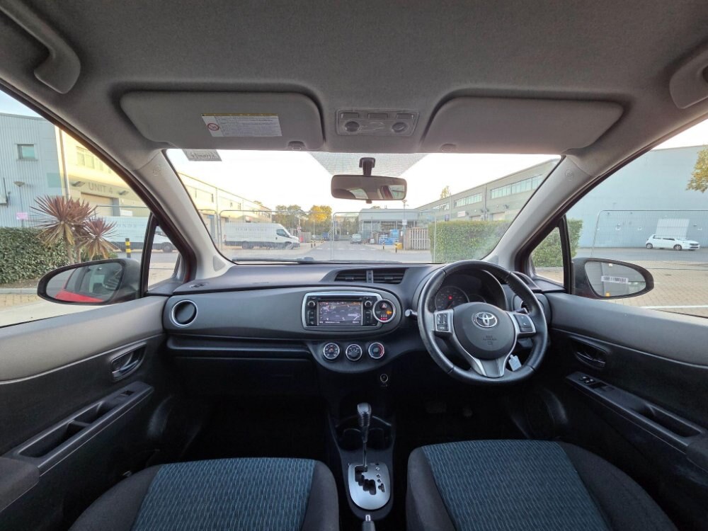 2013 Toyota Yaris 1.33 Dual VVT-i TR Multidrive S Euro 5 5dr
