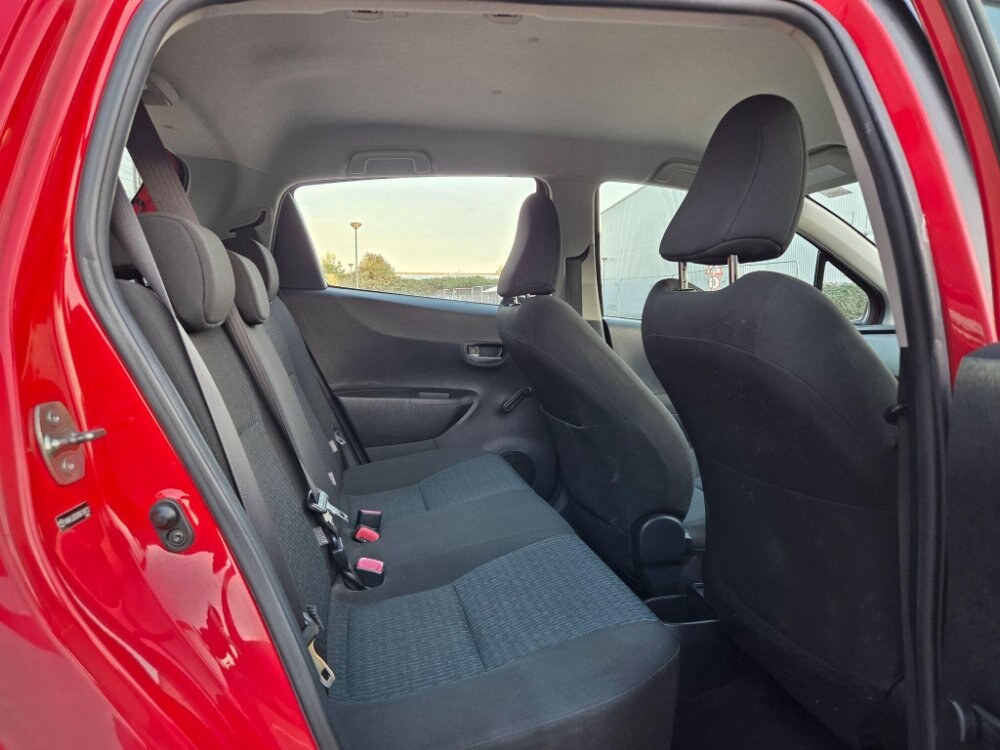 2013 Toyota Yaris 1.33 Dual VVT-i TR Multidrive S Euro 5 5dr