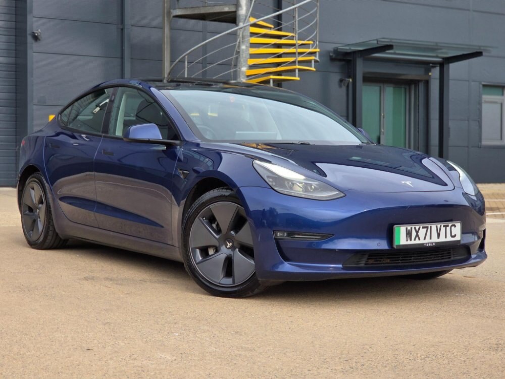 2021 Tesla Model 3 (Dual Motor) Long Range Auto 4WDE 4dr