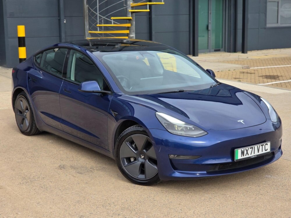 2021 Tesla Model 3 (Dual Motor) Long Range Auto 4WDE 4dr