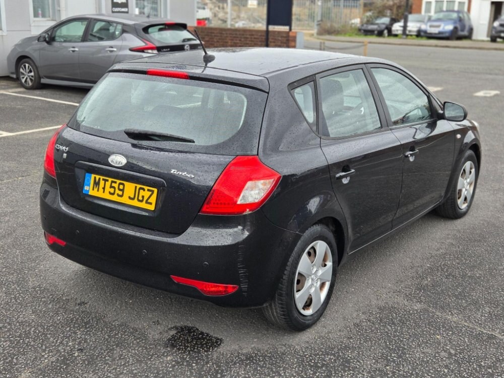 2009 KIA Ceed 1.6 1 Auto Euro 4 5dr