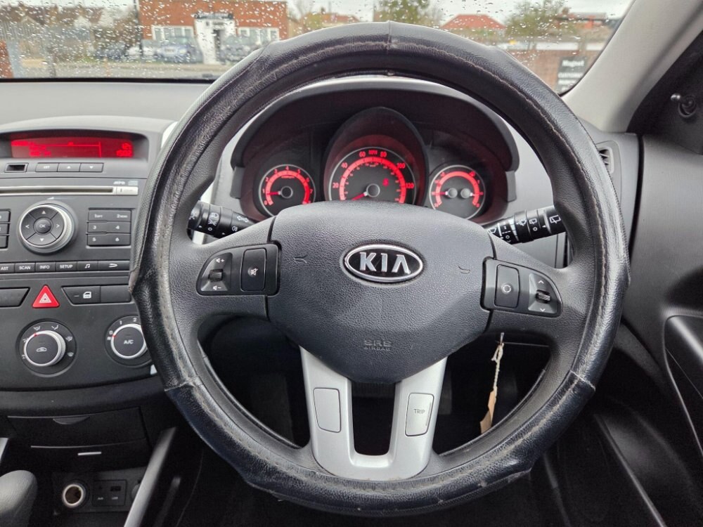 2009 KIA Ceed 1.6 1 Auto Euro 4 5dr