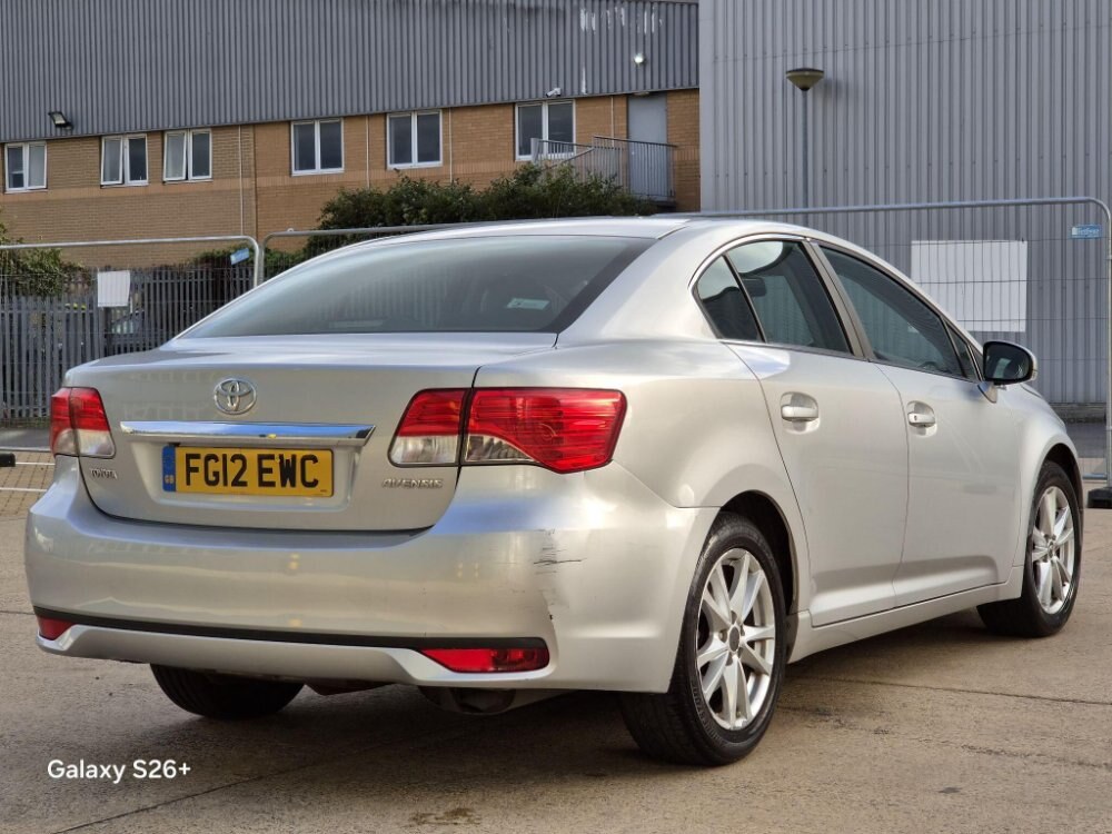 2012 Toyota Avensis 1.8 V-Matic TR Multidrive S Euro 5 4dr