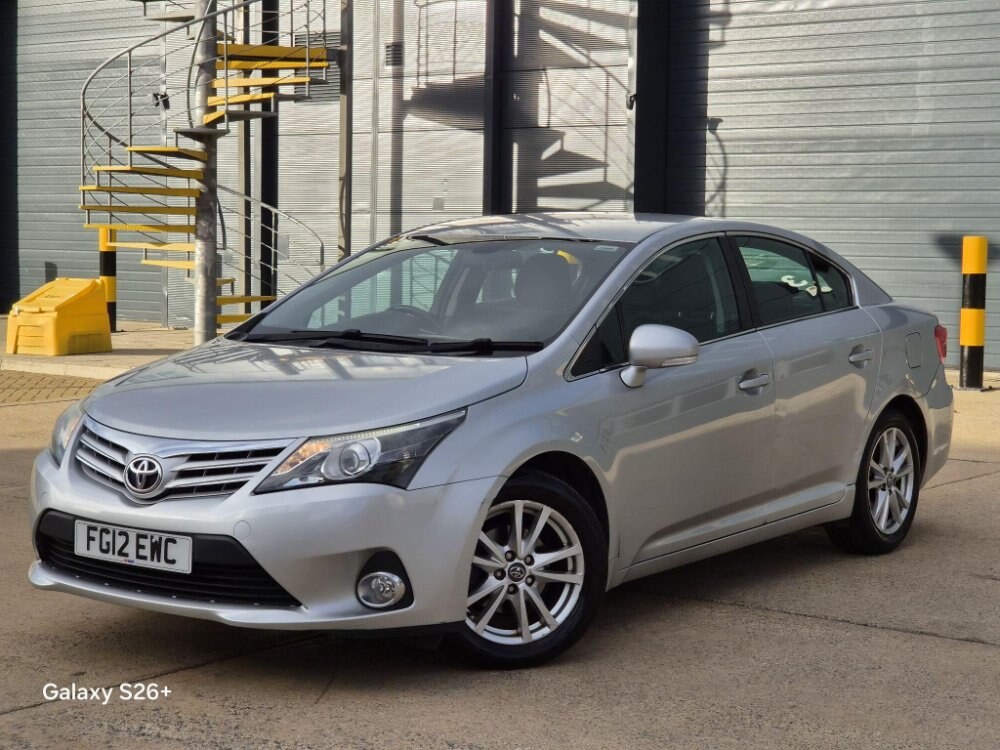 2012 Toyota Avensis 1.8 V-Matic TR Multidrive S Euro 5 4dr