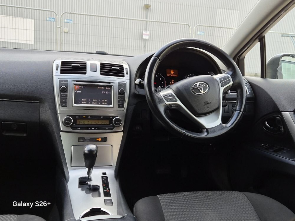 2012 Toyota Avensis 1.8 V-Matic TR Multidrive S Euro 5 4dr