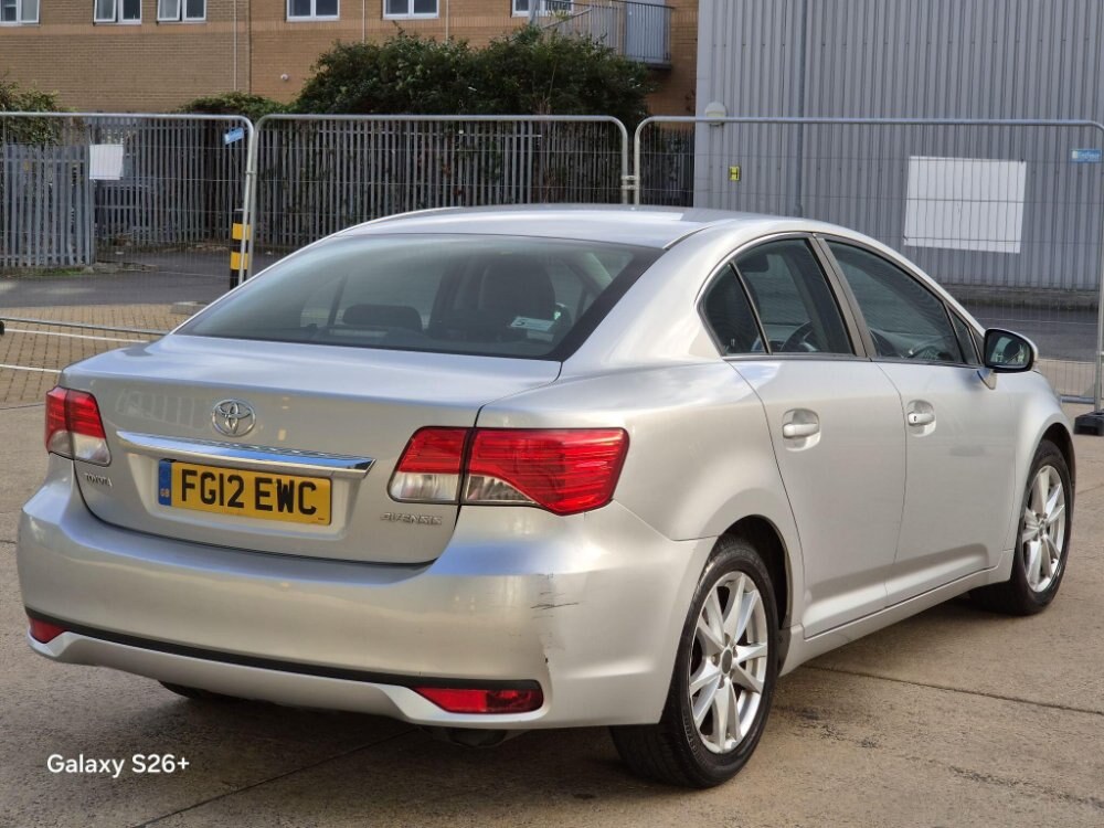 2012 Toyota Avensis 1.8 V-Matic TR Multidrive S Euro 5 4dr
