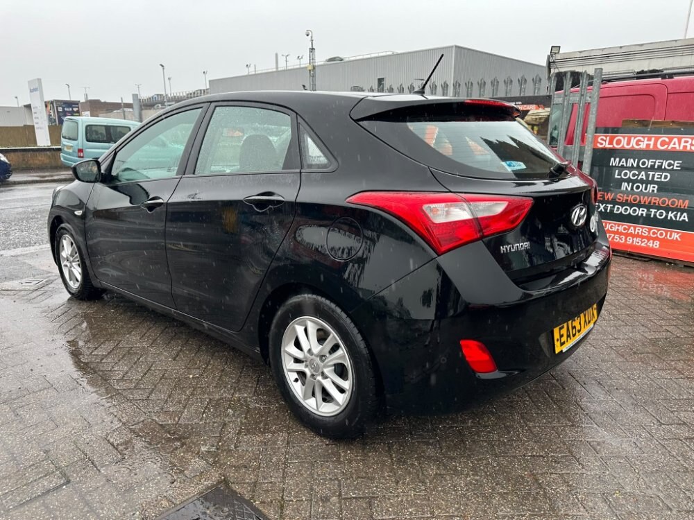 2013 Hyundai I30 1.6 CRDi Blue Drive Active Hatchback 5dr Diesel Manual Euro 5 (s/s) (110 ps)