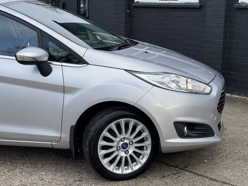 2014 Ford Fiesta 1.6 Titanium