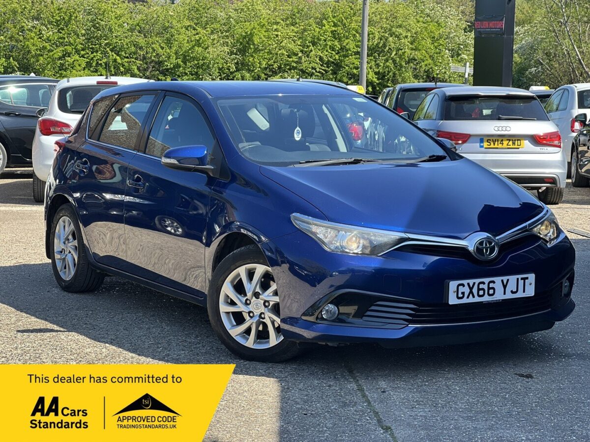 2016 Toyota Auris 1.2 VVT-i Business Edition