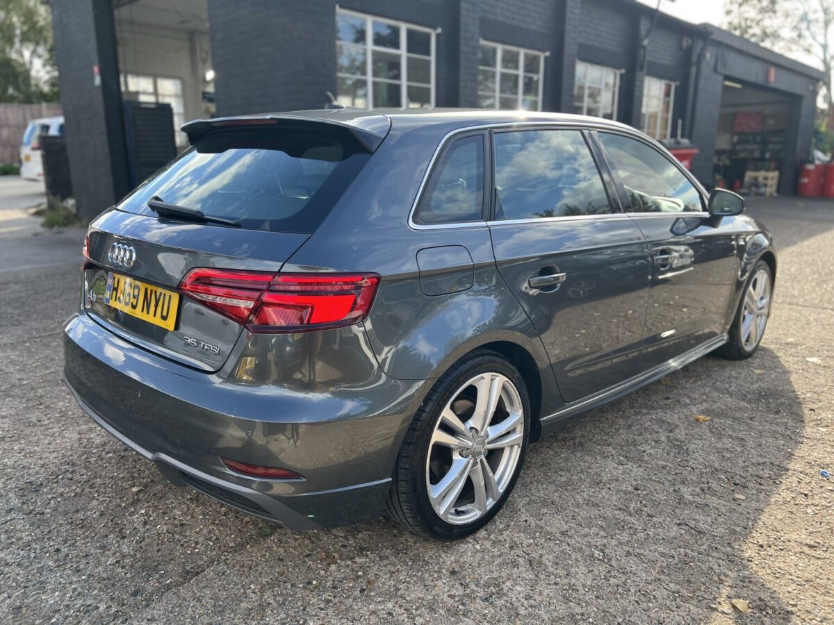 2019 Audi A3 1.5 TFSI CoD 35 S line
