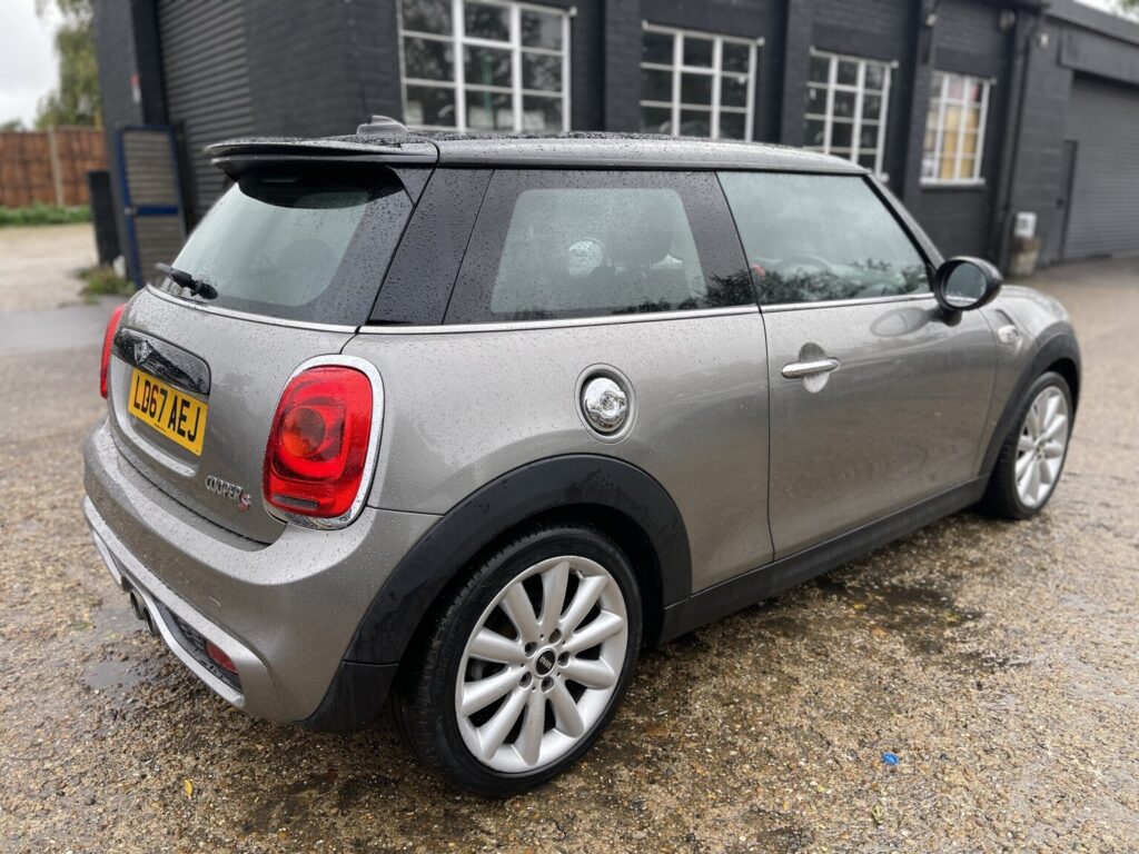 2017 MINI Hatch 2.0 Cooper S 3-Door Hatch
