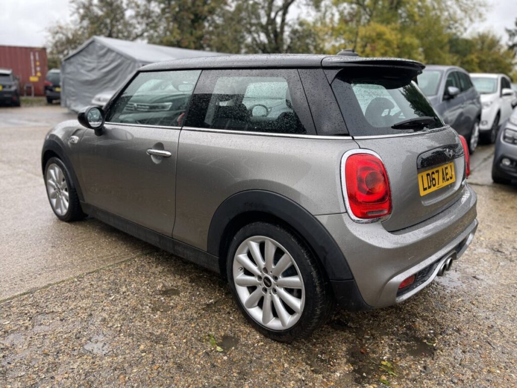 2017 MINI Hatch 2.0 Cooper S 3-Door Hatch