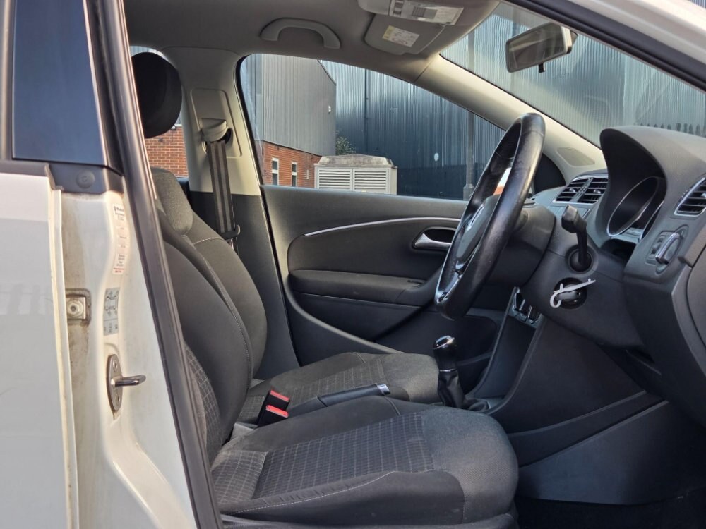2015 Volkswagen Polo 1.2 TSI BlueMotion Tech SE Euro 6 (s/s) 5dr