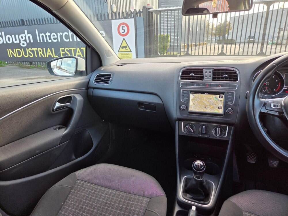 2015 Volkswagen Polo 1.2 TSI BlueMotion Tech SE Euro 6 (s/s) 5dr