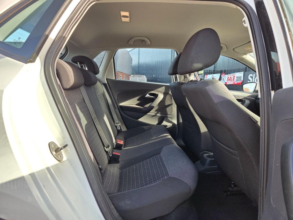 2015 Volkswagen Polo 1.2 TSI BlueMotion Tech SE Euro 6 (s/s) 5dr