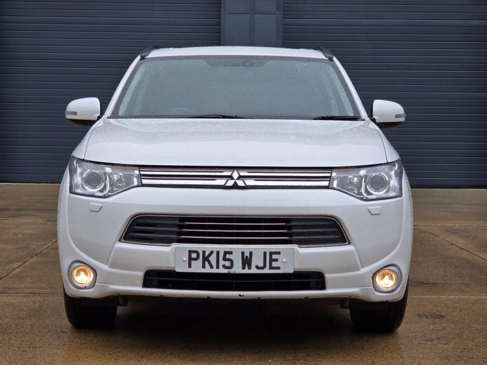 2015 Mitsubishi Outlander 2.0h 12kWh GX4h CVT 4WD Euro 5 (s/s) 5dr