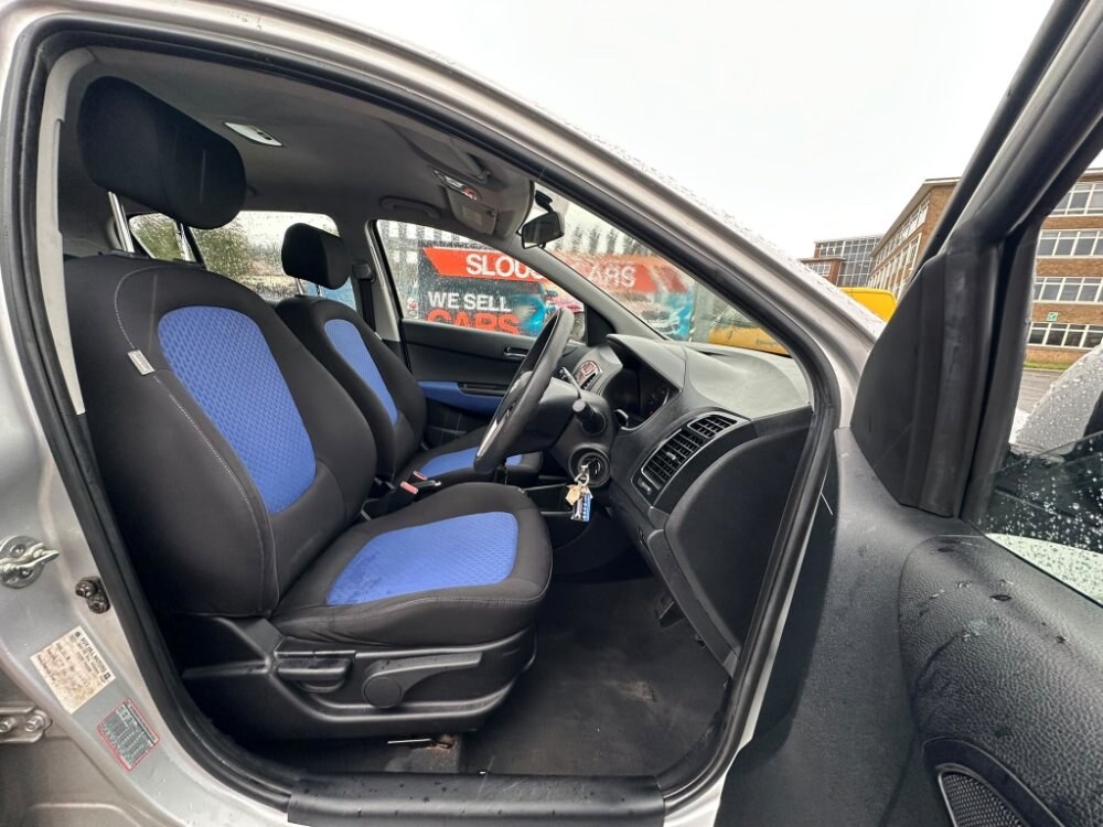 2009 Hyundai I20 1.2 Comfort Hatchback 5dr Petrol Manual Euro 4 (77 bhp)