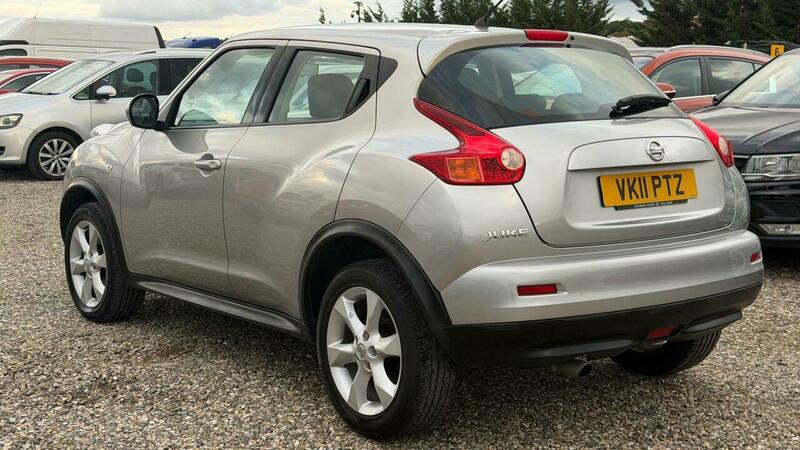 2011 Nissan Juke 1.6 Acenta Euro 5 5dr, photo 4